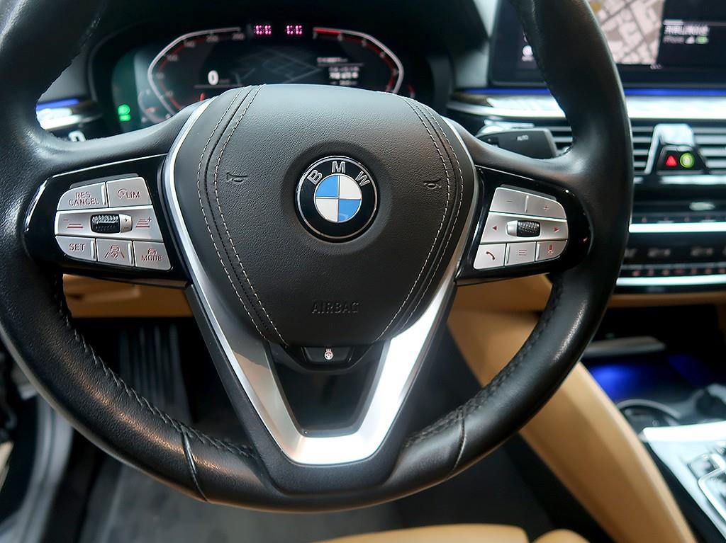 [BMW]5시리즈 (G30) 520i 럭셔리 - 이미지 15