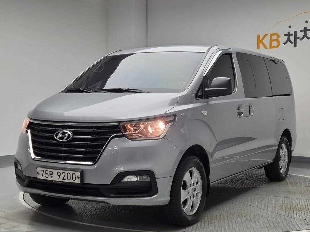 [현대]더 뉴 그랜드 스타렉스 4WD 웨건 11인승 모던       (11인승)