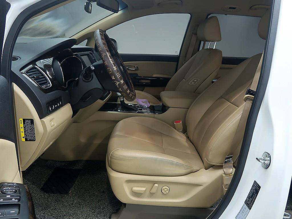 [기아] 더 뉴 카니발 가솔린 9인승 노블레스 스페셜 - 이미지 11