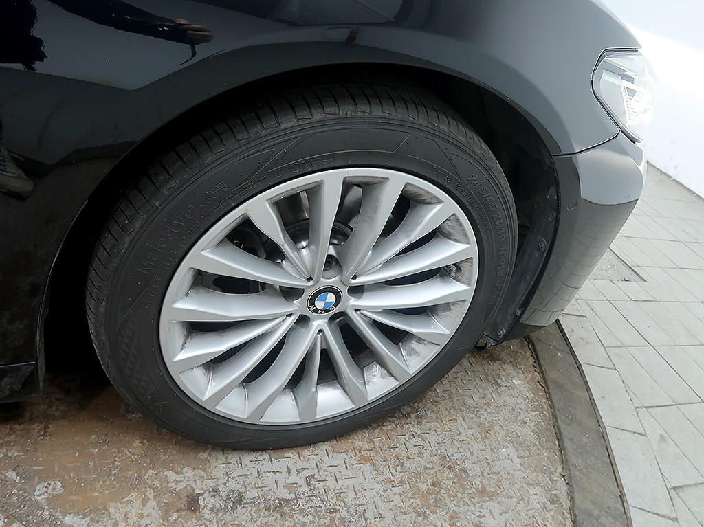 [BMW] 5시리즈 (G30) 520i 럭셔리 - 이미지 8