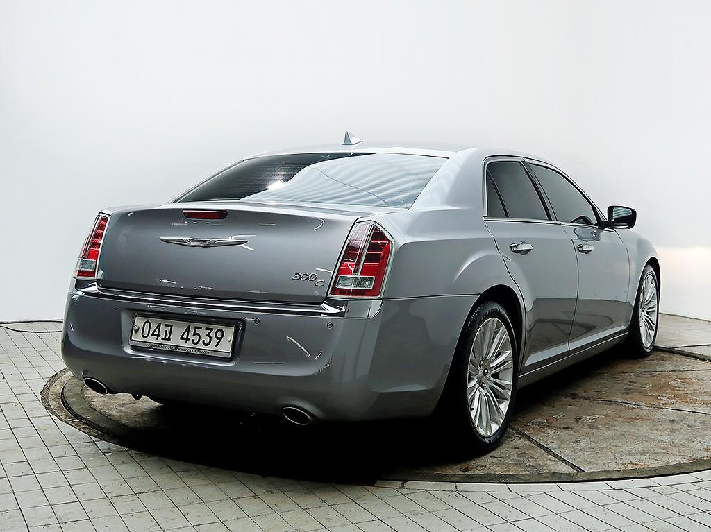 [크라이슬러] 더뉴300C 3.0 디젤 - 이미지 7