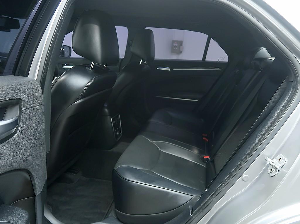 [크라이슬러] 더뉴300C 3.0 디젤 - 이미지 23