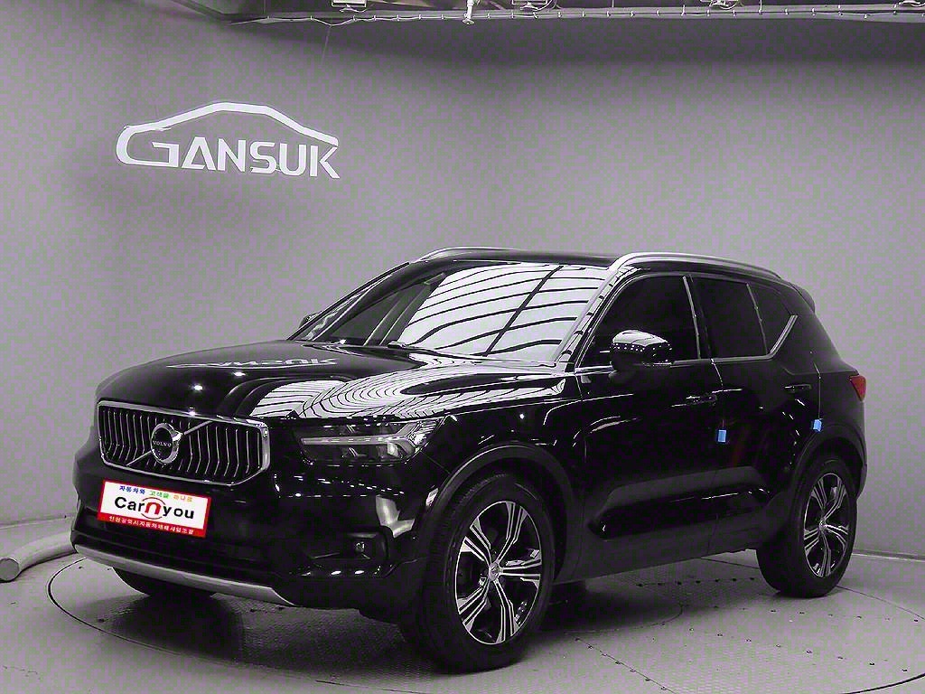 [볼보] XC40 B4 AWD 인스크립션 - 이미지 2