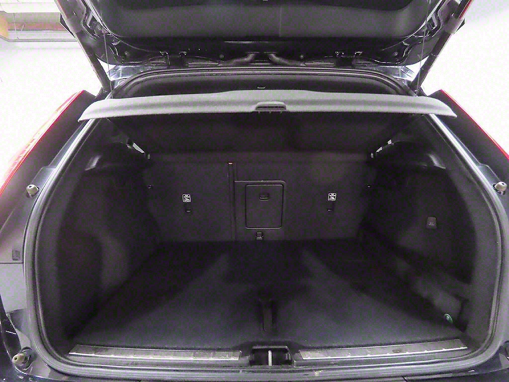 [볼보] XC40 B4 AWD 인스크립션 - 이미지 9