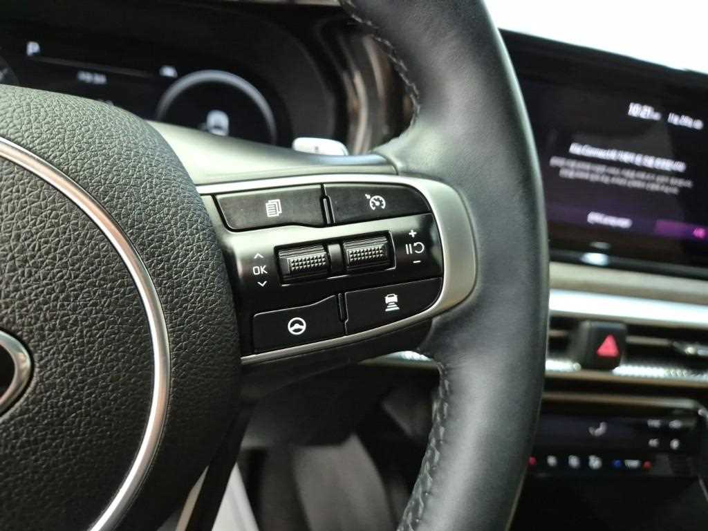 [기아] K5 3세대 1.6 터보 노블레스 - 이미지 15