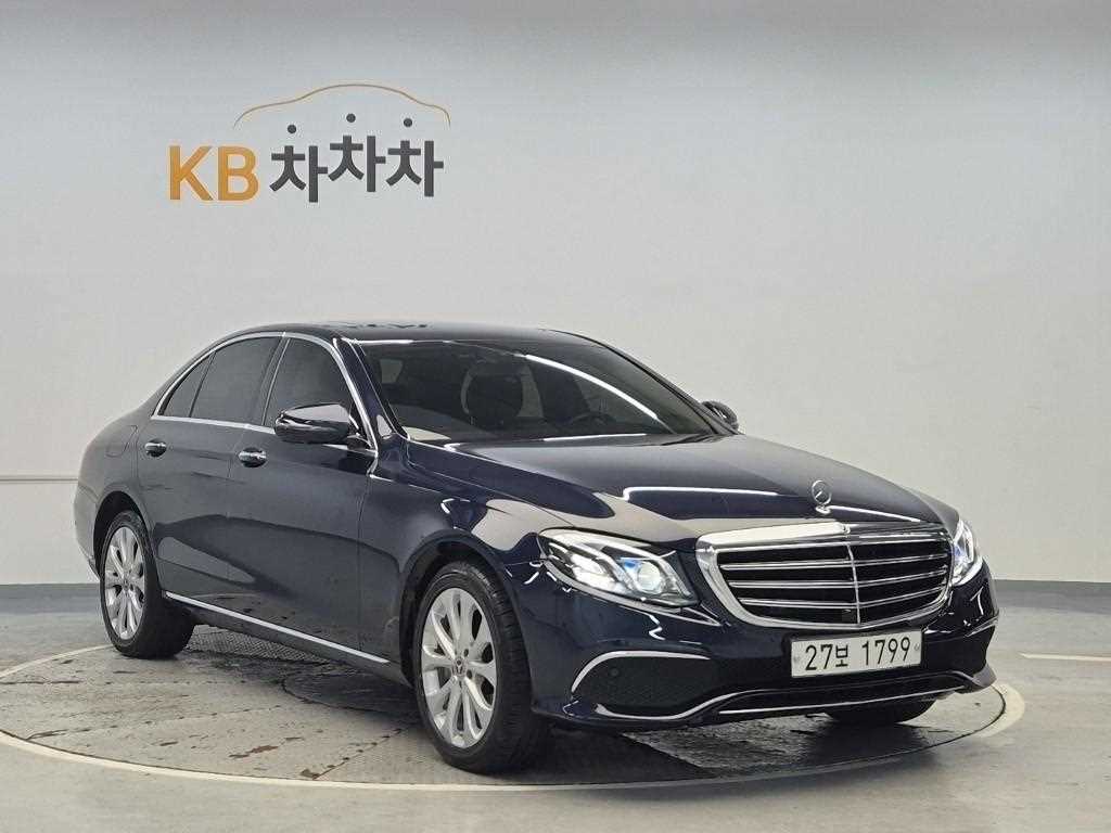 [벤츠] E-클래스 W213 E300 4MATIC 익스클루시브 - 이미지 4