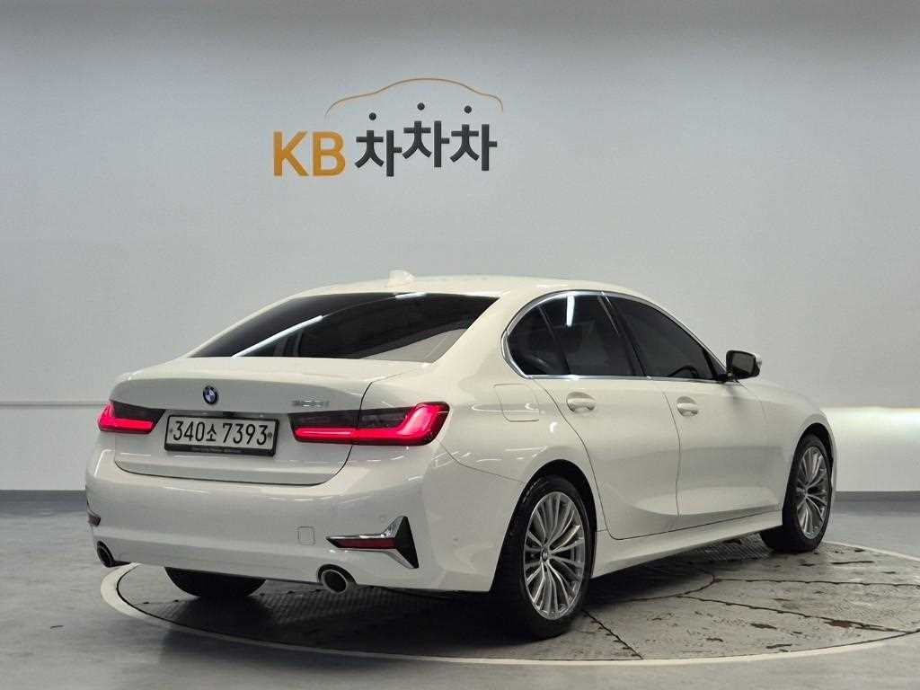 [BMW] 3시리즈 (G20) 320i 럭셔리 - 이미지 3