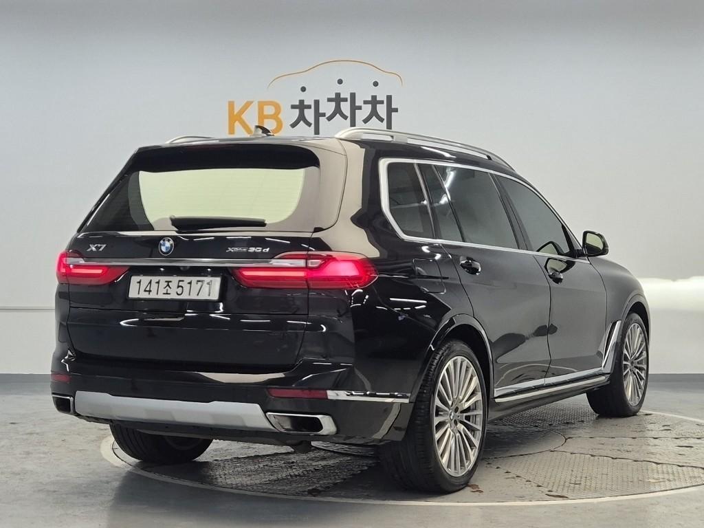 [BMW] X7 (G07) xDrive 30d 디자인 퓨어 엑셀런스 6인승 - 이미지 3