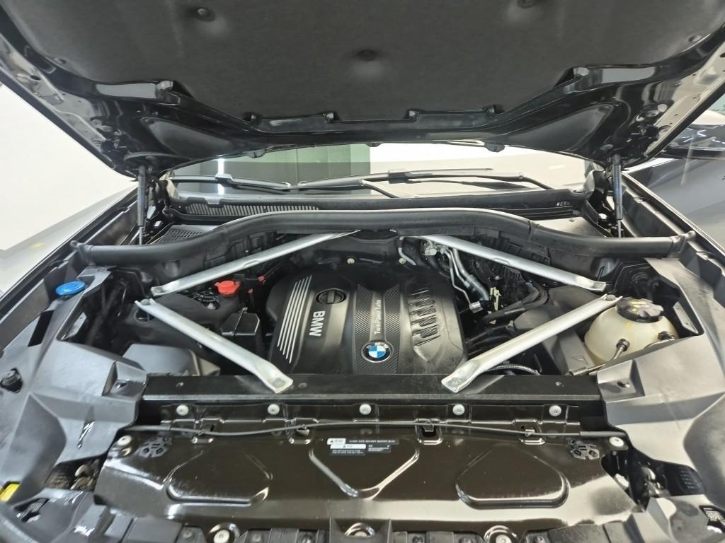[BMW] X7 (G07) xDrive 30d 디자인 퓨어 엑셀런스 6인승 - 이미지 5