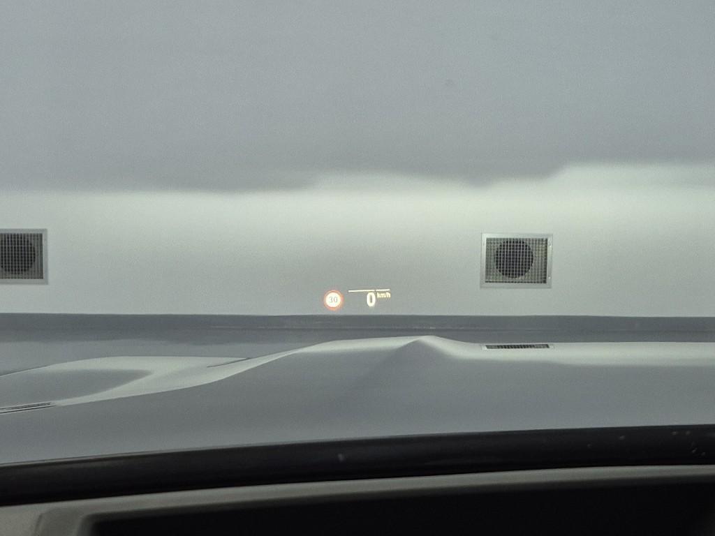 [BMW] X7 (G07) xDrive 30d 디자인 퓨어 엑셀런스 6인승 - 이미지 17