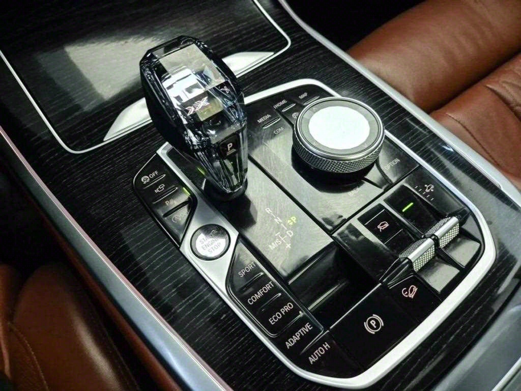 [BMW] X7 (G07) xDrive 40i M 스포츠 (6인승) - 이미지 8