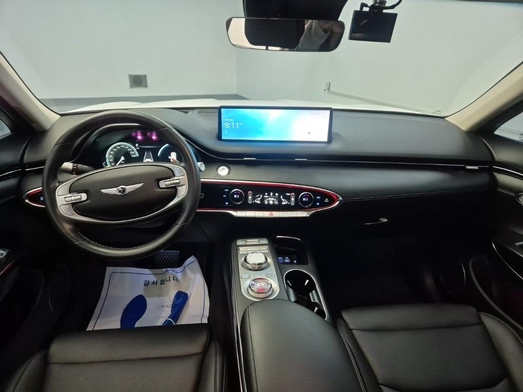 [제네시스] GV70 2.5T 가솔린 2WD 기본형 - 이미지 8
