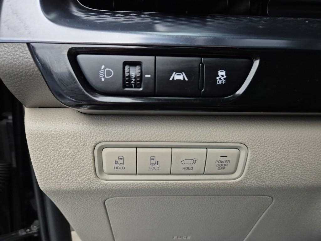 [기아] 카니발 4세대 가솔린 9인승 하이리무진 시그니처 - 이미지 17