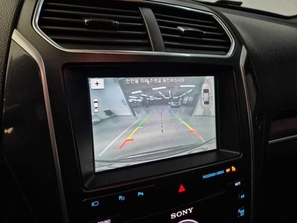 [포드] 익스플로러 2.3 에코부스트 리미티드 4WD (7인승) - 이미지 14