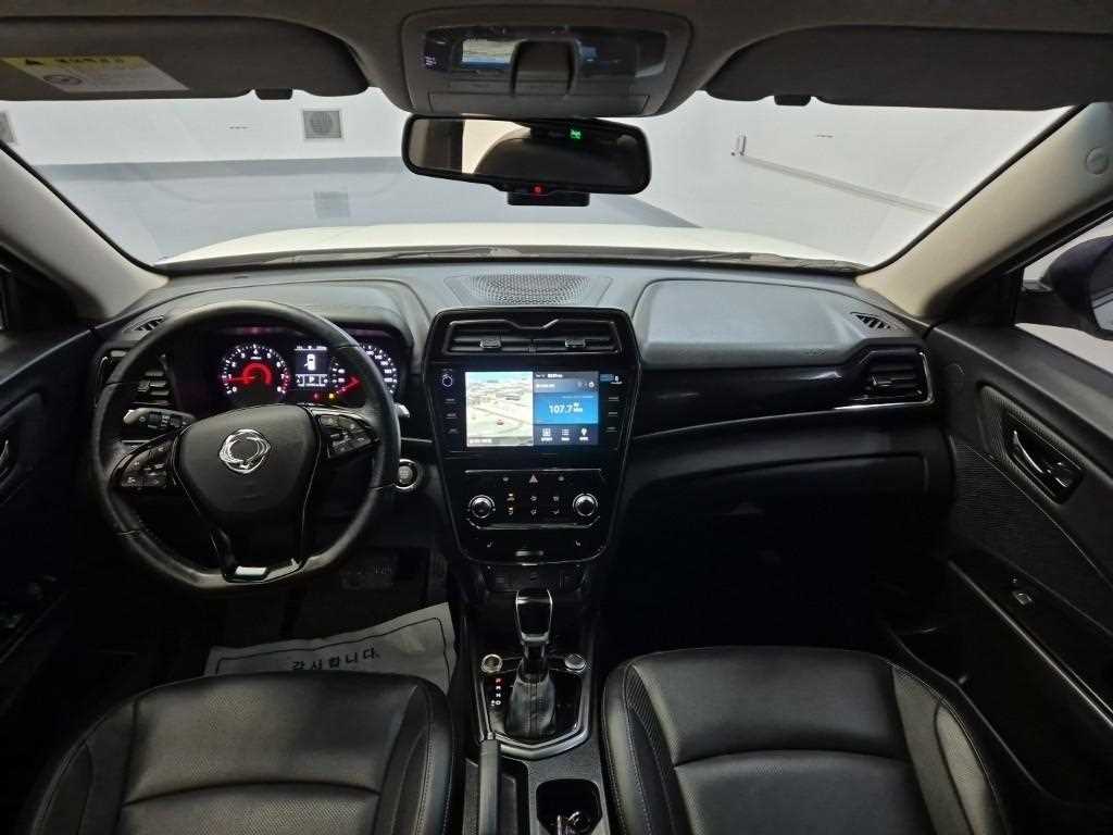 [KG모빌리티(쌍용)] 베리 뉴 티볼리 2WD 가솔린 1.5 V3 - 이미지 7