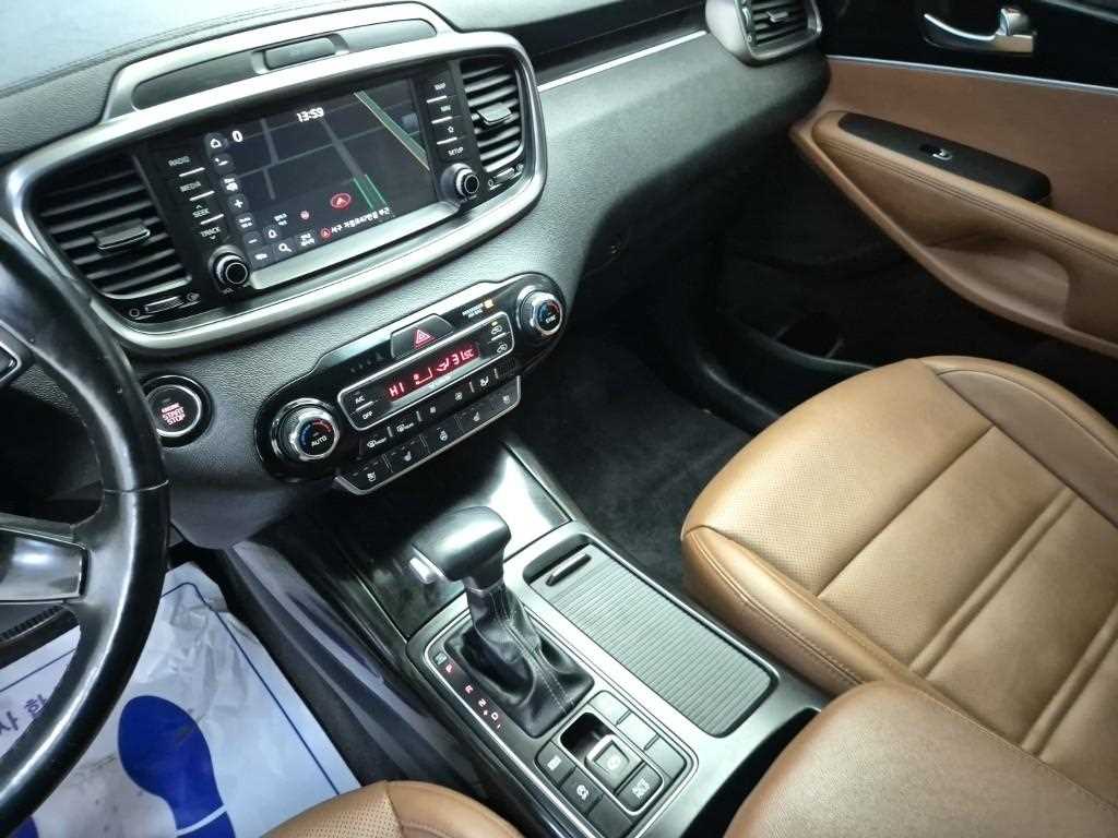 [기아] 더 뉴 쏘렌토 디젤 2.0 2WD 노블레스 - 이미지 10