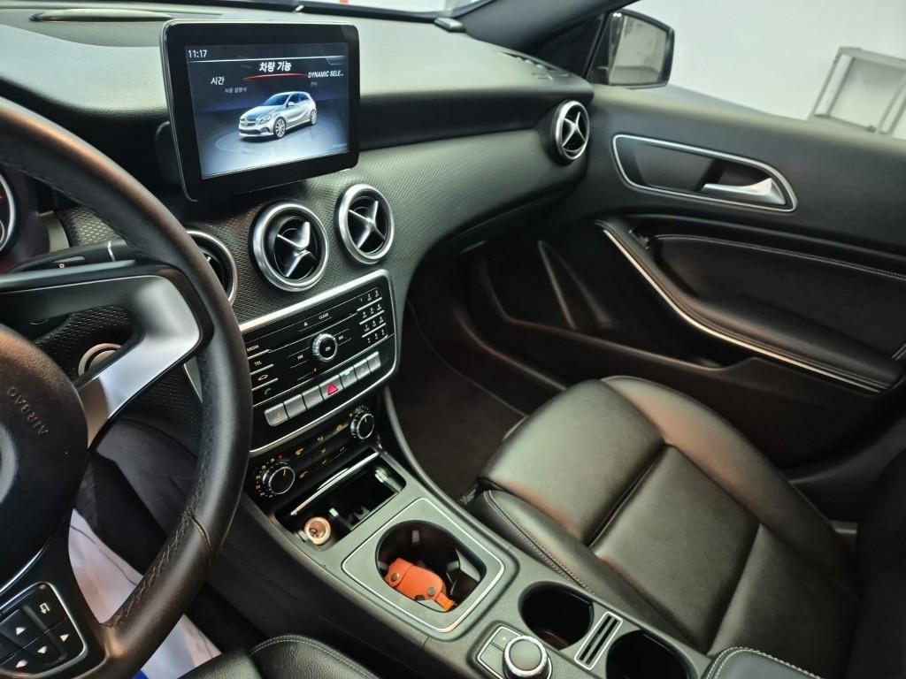 [벤츠] A클래스 W176 A200 - 이미지 10