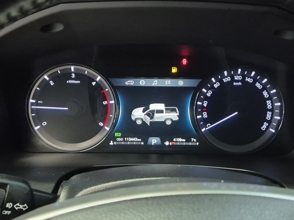 [KG모빌리티(쌍용)] 렉스턴 스포츠 4WD 디젤 2.2 노블레스 (5인승) - 이미지 6