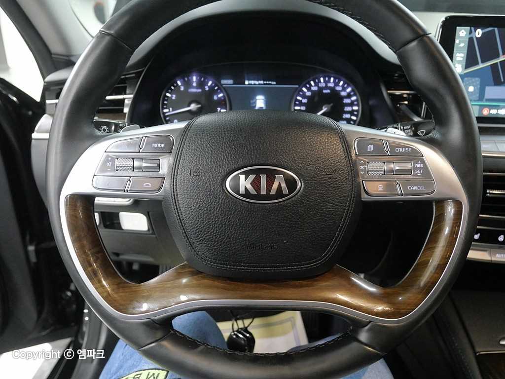 [기아] 더 K9 3.8 GDI AWD 플래티넘Ⅱ - 이미지 8
