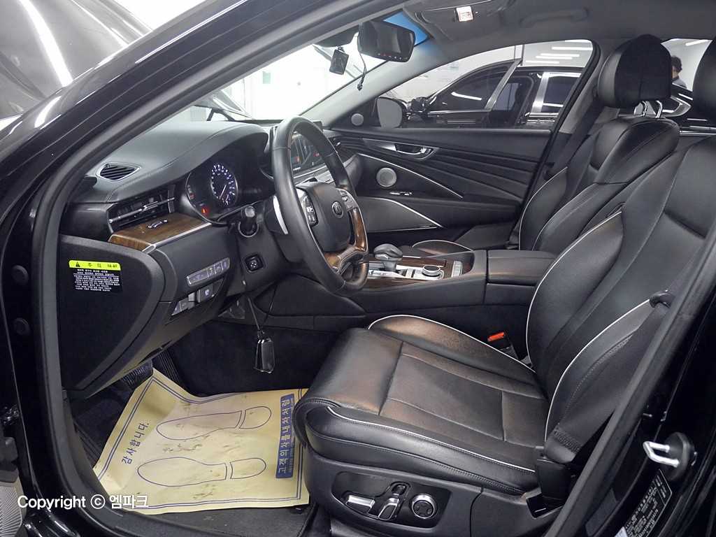 [기아] 더 K9 3.8 GDI AWD 플래티넘Ⅱ - 이미지 10