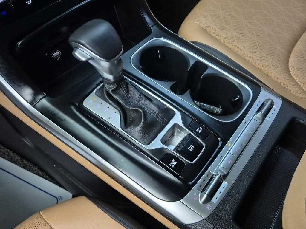 [기아] 카니발 4세대 디젤 9인승 프레스티지        (9인승) - 이미지 8