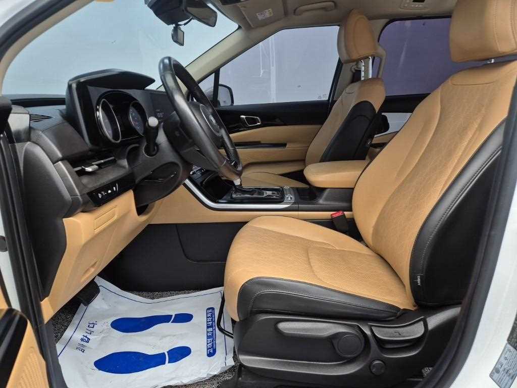 [기아] 카니발 4세대 디젤 9인승 프레스티지        (9인승) - 이미지 11