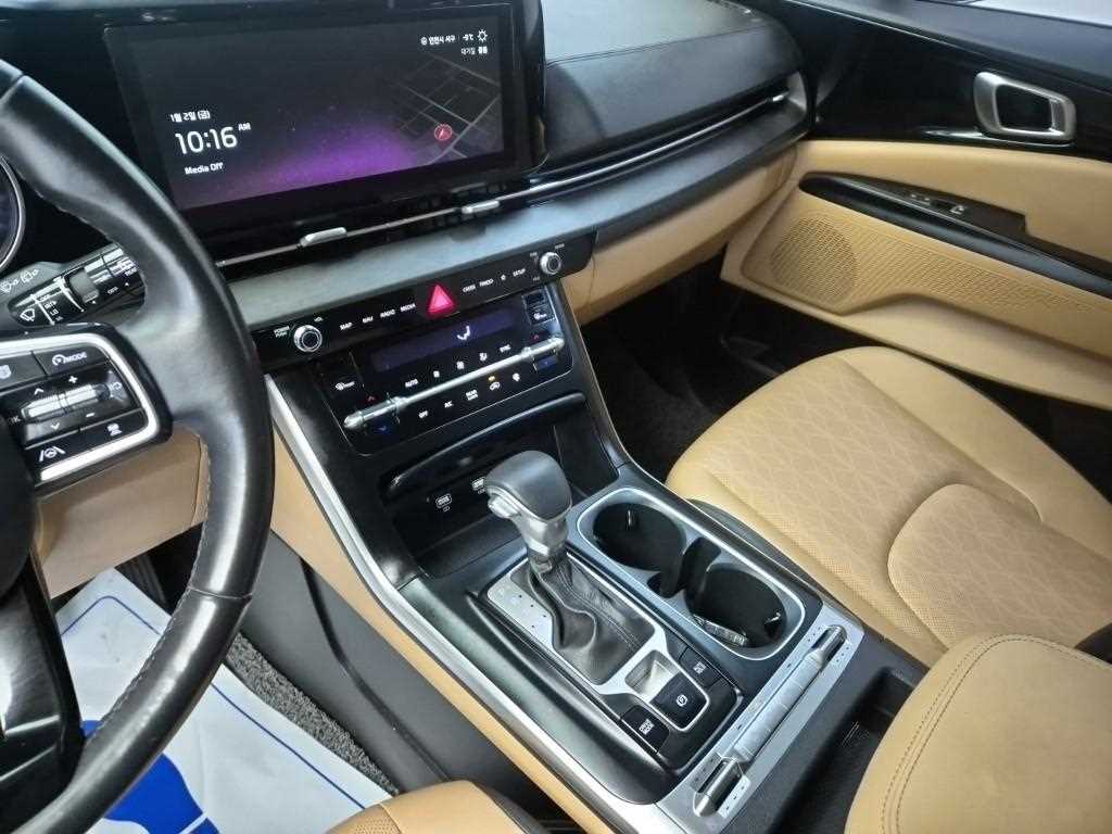 [기아] 카니발 4세대 디젤 9인승 프레스티지        (9인승) - 이미지 10