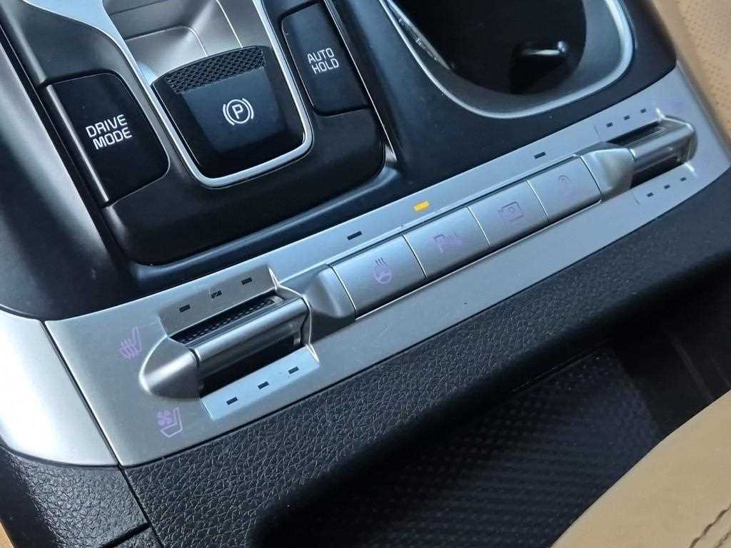 [기아] 카니발 4세대 디젤 9인승 프레스티지        (9인승) - 이미지 17