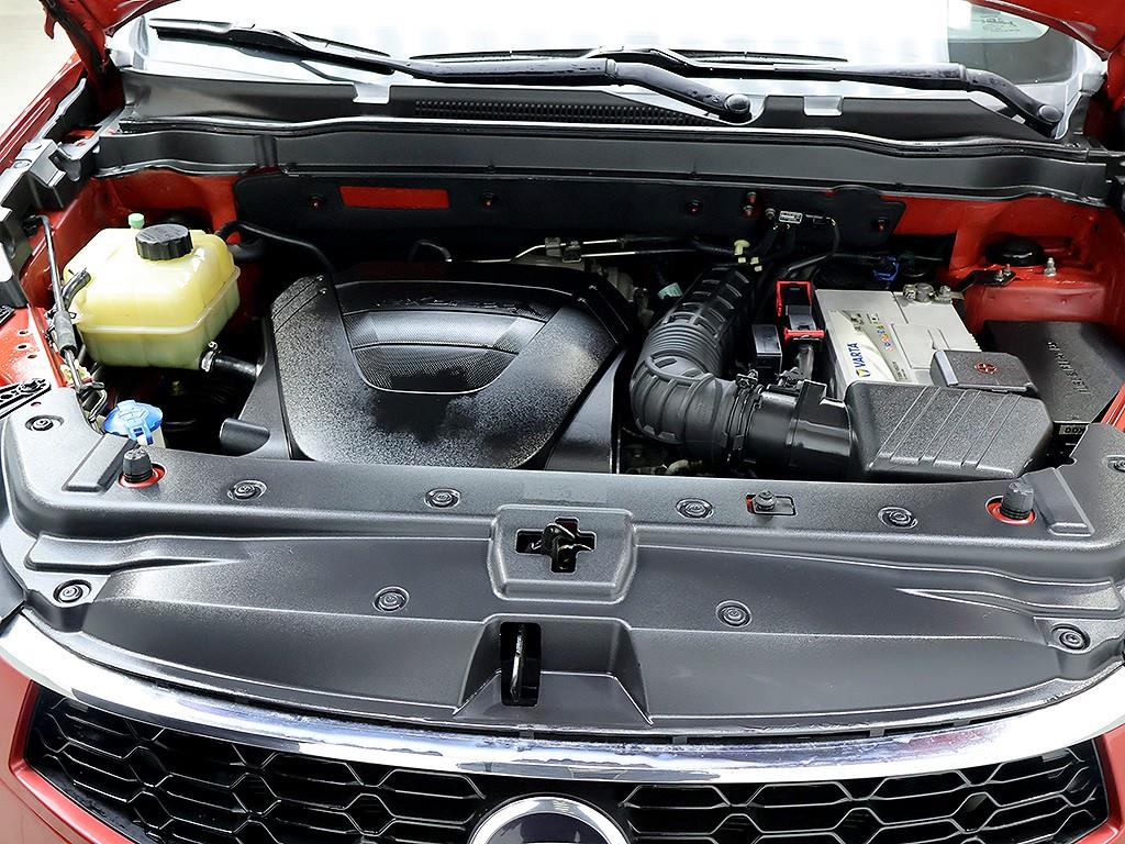 [KG모빌리티(쌍용)] 뉴코란도C 4WD 2.0 CVX 최고급형 - 이미지 7