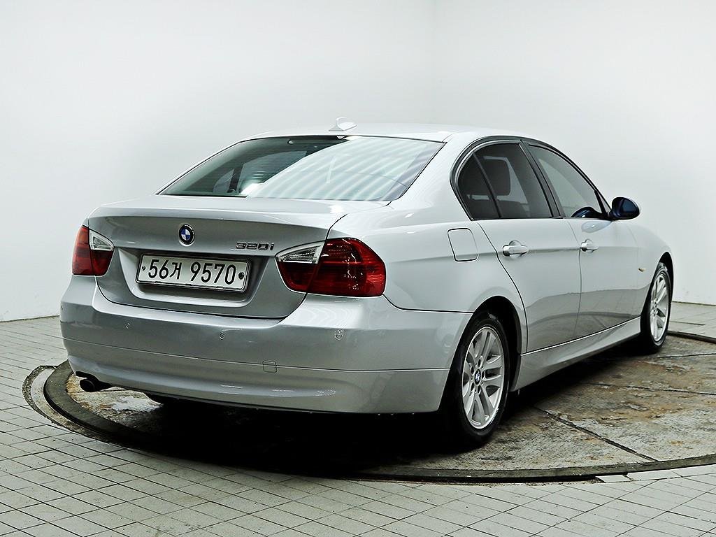 [BMW] 3시리즈 (E90) 320i 세단 - 이미지 4