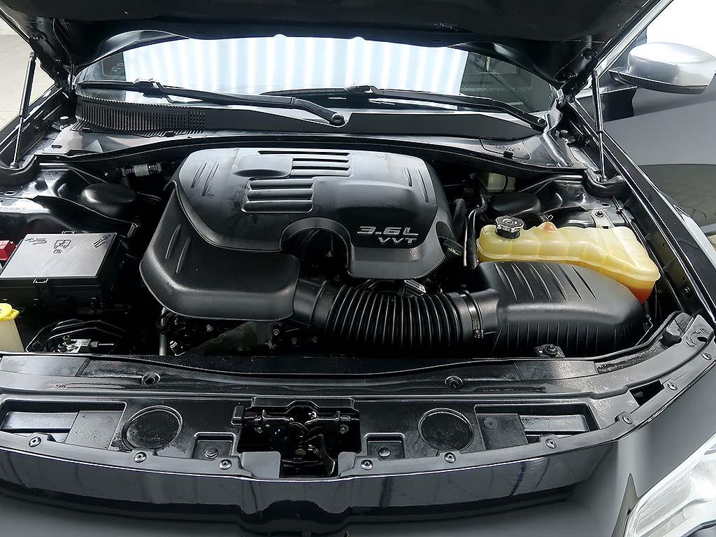 [크라이슬러] 더뉴300C 3.6 AWD - 이미지 7