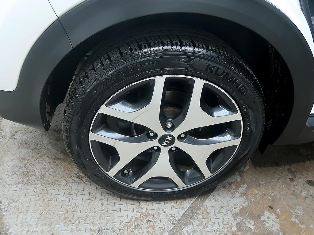 [기아] 스포티지 4세대 (QL) 디젤 2.0 2WD 노블레스 플러스 - 이미지 8