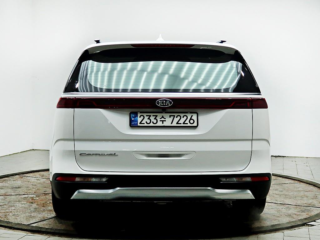 [기아] 카니발 4세대 디젤 9인승 시그니처 - 이미지 3