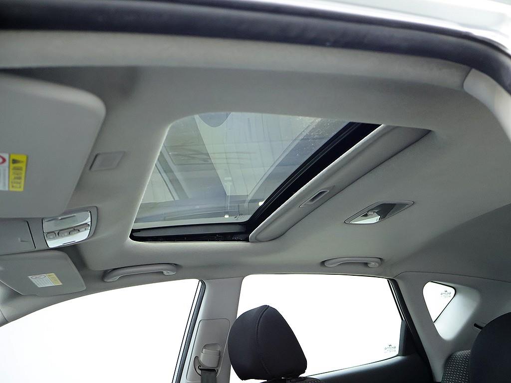 [현대] i30 1.6 VVT 럭셔리 - 이미지 18