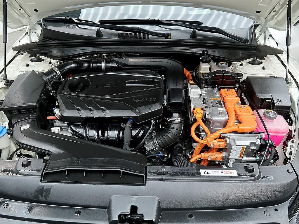 [기아] K5 3세대 하이브리드 2.0 시그니처 - 이미지 8