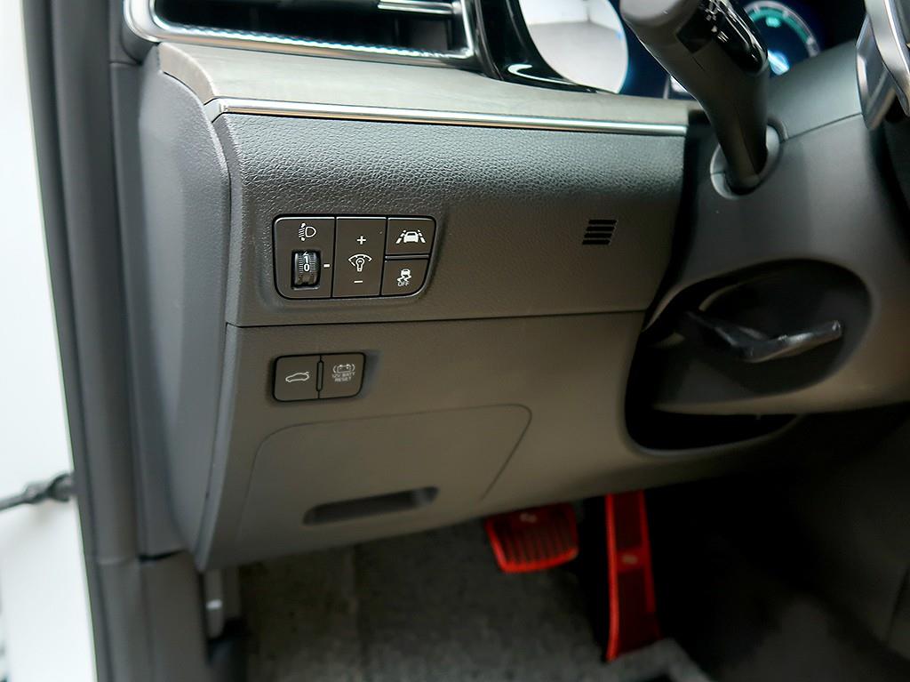 [기아] K5 3세대 하이브리드 2.0 시그니처 - 이미지 17