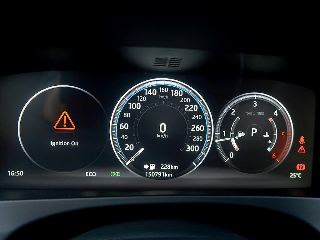 [재규어] F-PACE 20d 포트폴리오 (5인승) - 이미지 6