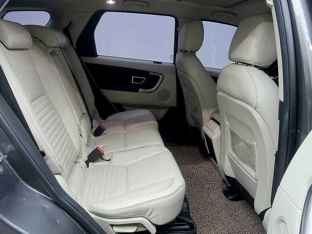 [랜드로버] 디스커버리 스포츠 2.0 TD4 HSE 럭셔리 (5인승) - 이미지 12