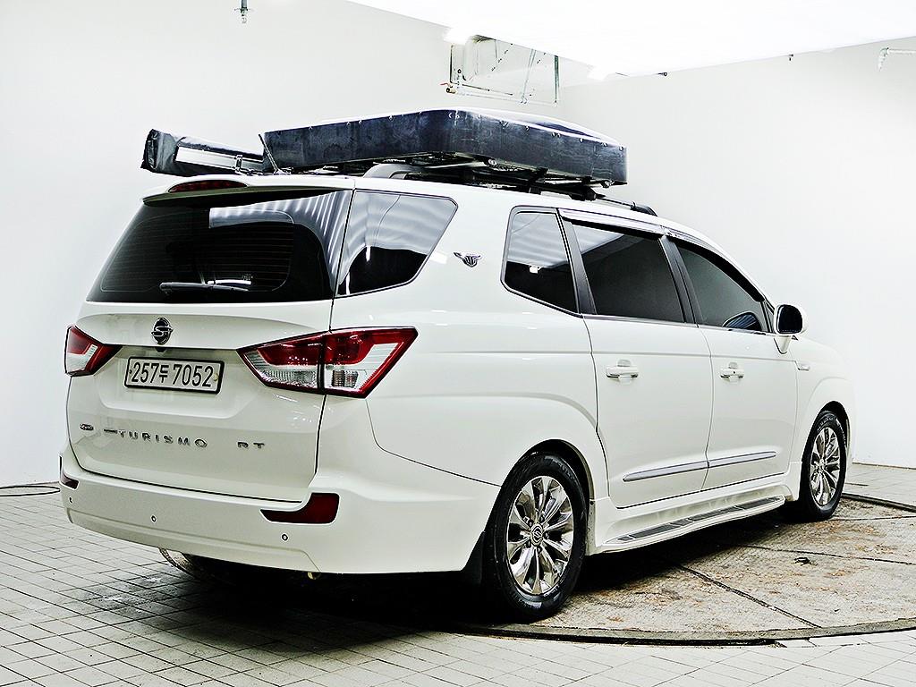 [KG모빌리티(쌍용)] 코란도투리스모 4WD TX 9인승 - 이미지 4