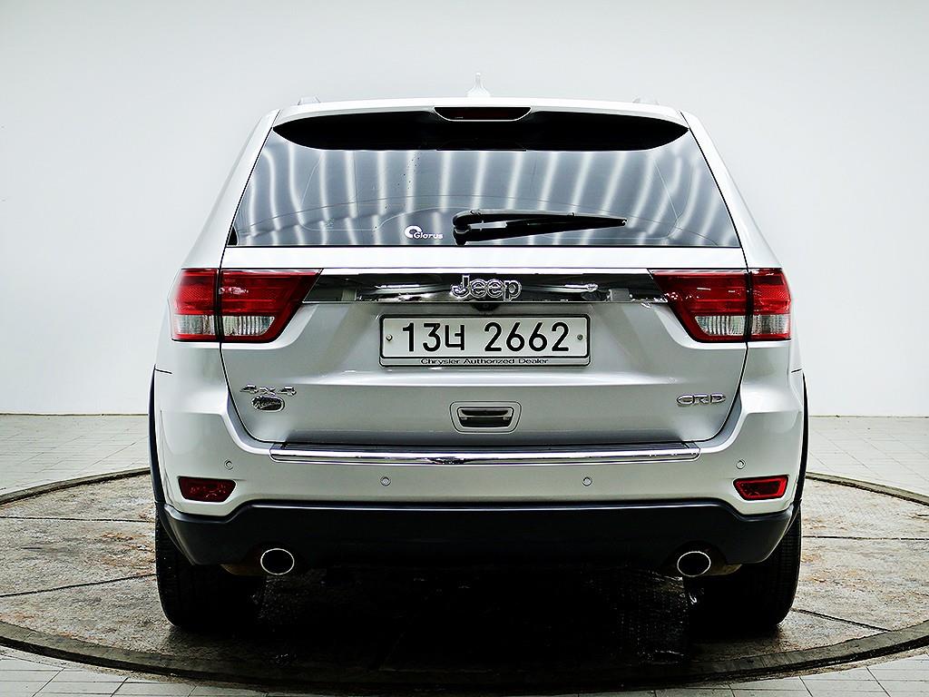 [지프] 그랜드 체로키 3.0 디젤 오버랜드 WK2 - 이미지 3