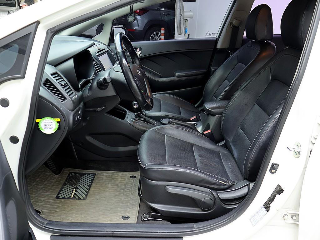 [기아] K3 1.6 GDI 트렌디 - 이미지 11