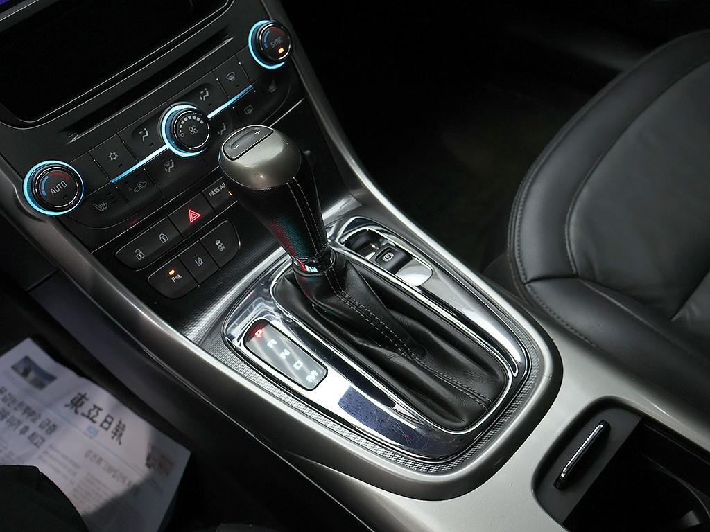 [쉐보레] 말리부 2.0 LTZ 디럭스 블랙휠 - 이미지 10