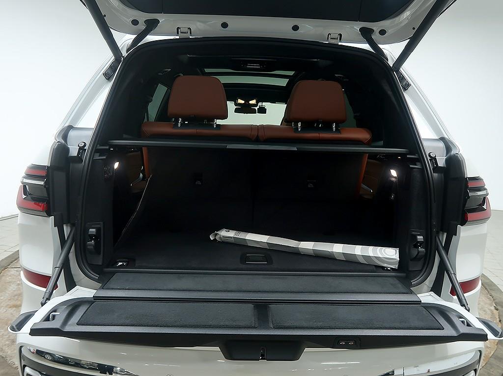 [BMW] X7 (G07) xDrive 40i M 스포츠 - 이미지 13