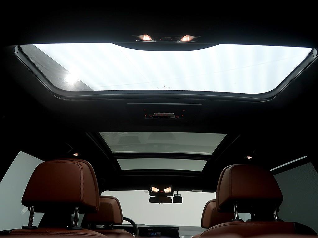 [BMW] X7 (G07) xDrive 40i M 스포츠 - 이미지 14