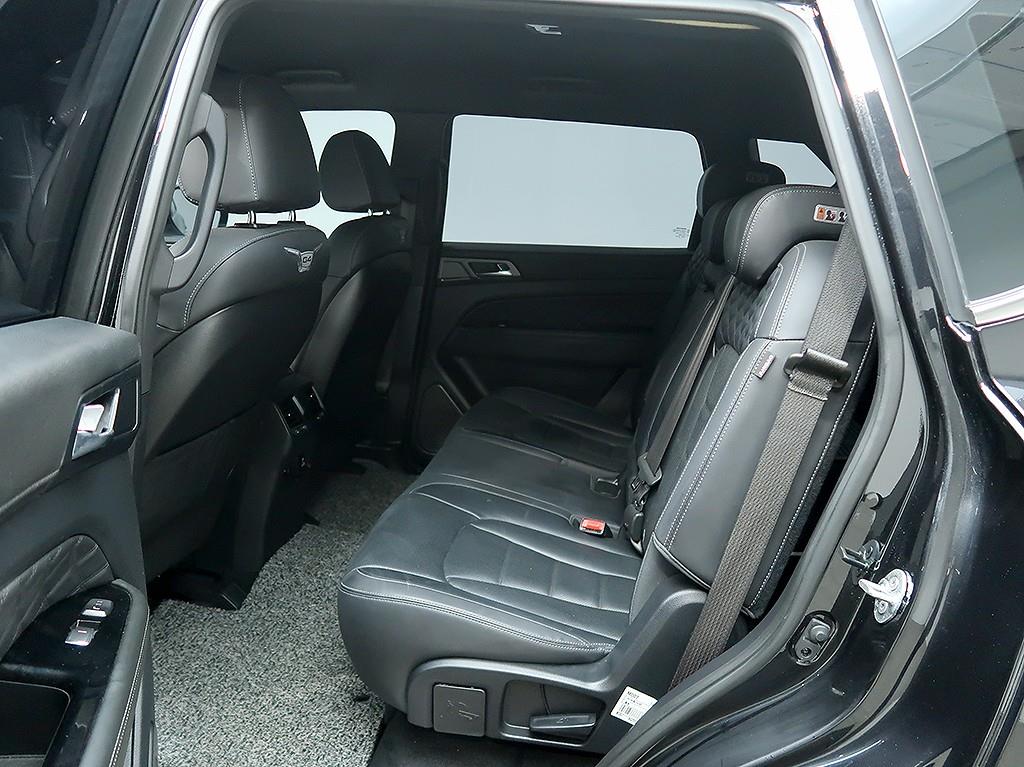 [KG모빌리티(쌍용)] G4렉스턴 디젤 2.2 4WD 화이트 에디션 - 이미지 12