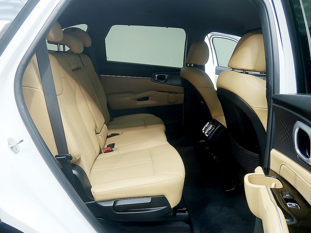 [기아] 쏘렌토 4세대(MQ4)하이브리드 HEV 1.6 2WD 노블레스 (5인승) - 이미지 12