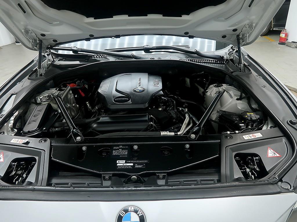 [BMW] 5시리즈 (F10) 520d        (5인승) - 이미지 7