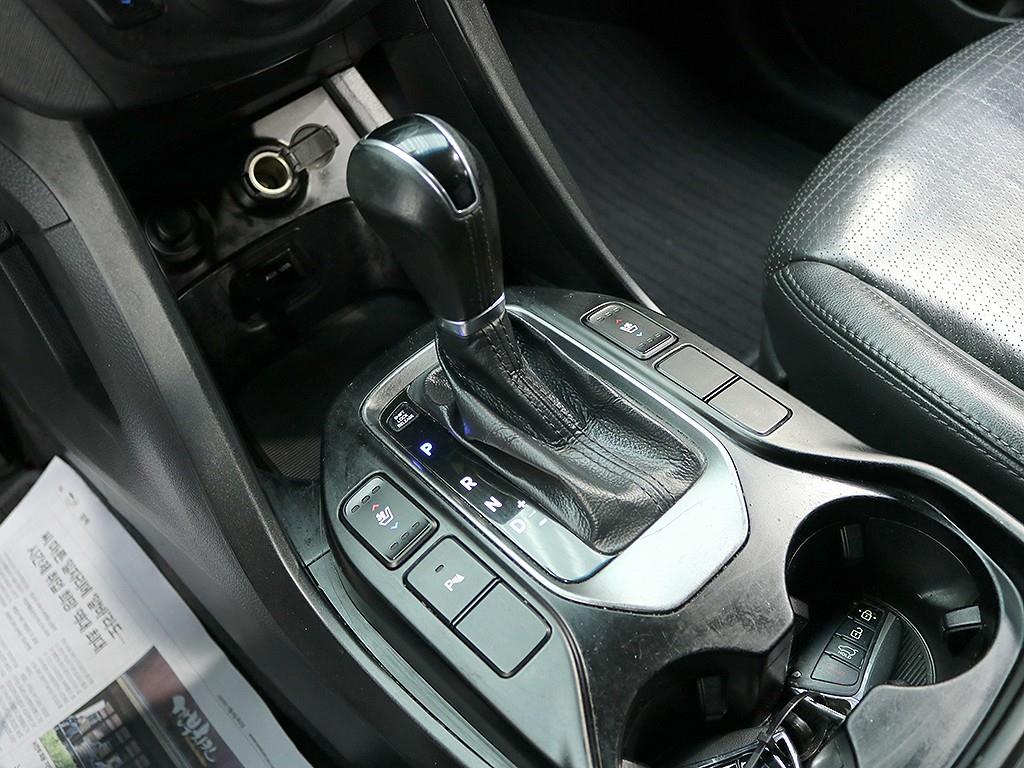 [현대] 맥스크루즈 R2.2 4WD 익스클루시브 - 이미지 10