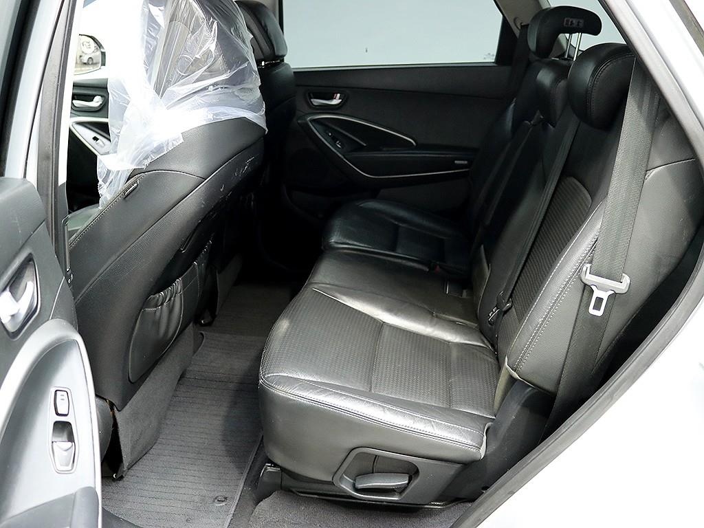 [현대] 맥스크루즈 R2.2 4WD 익스클루시브 - 이미지 12