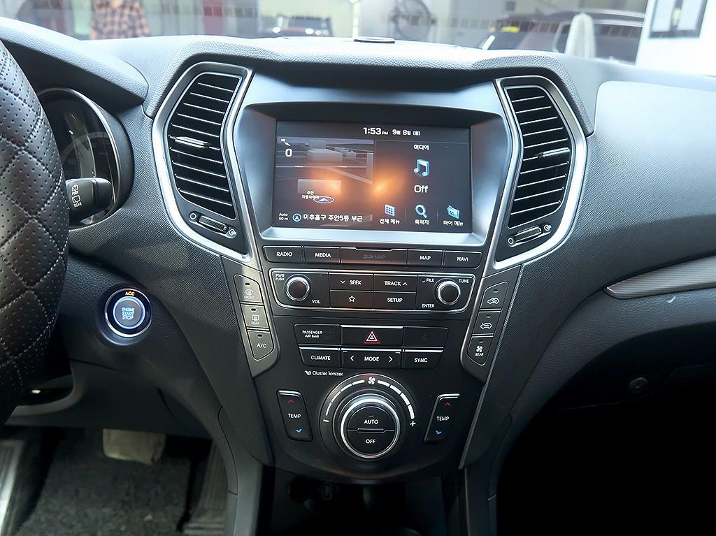 [현대] 더뉴맥스크루즈 E-VGT R2.2 4WD 익스클루시브       (6인승) - 이미지 9